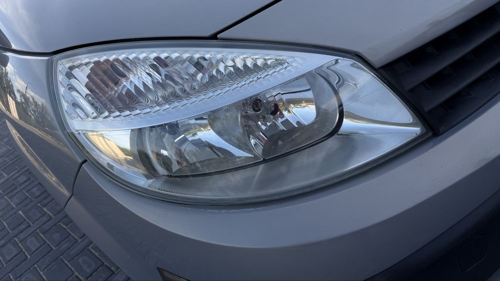 Продам Renault scenik