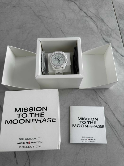 Zegarek Omega x Swatch Moonswatch Mission to The Moonphase Snoopy White Nowy