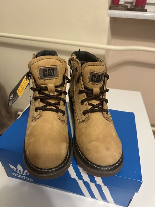 Damskie buty Cat Colorado