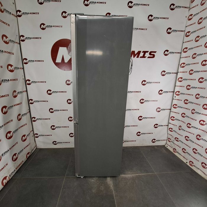 Lodówka Amica KGCN 388 140 E (2lata gwar)Klasa D /250 l/181cm wys/39dB