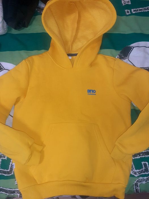 Тепла худі на 128 см.