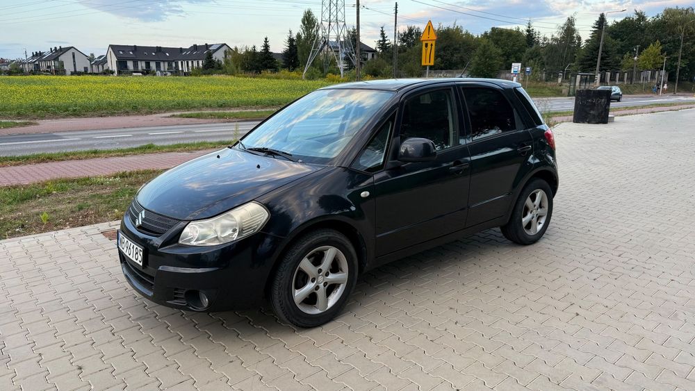 Suzuki SX4