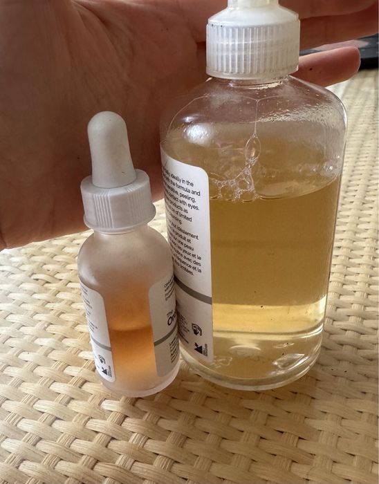 Тонер та пілінг The ordinary