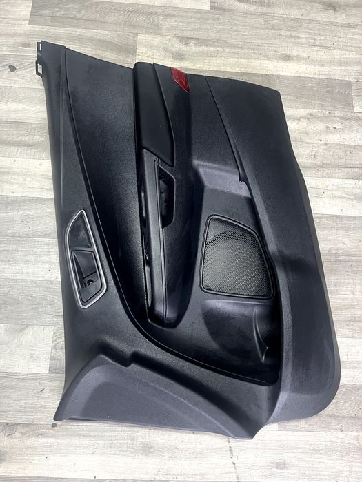 Ford B-max Tapicerka Boczek Drzwi Lewy Prawy Przód