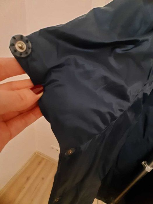 Жіноча зимова куртка, Frizman, розмір S