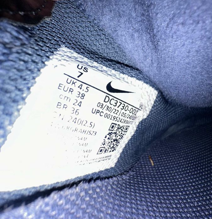 Кросівки nike найки взуття 38