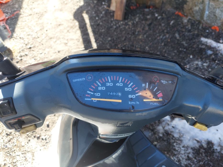 Продам  хонда дио 27