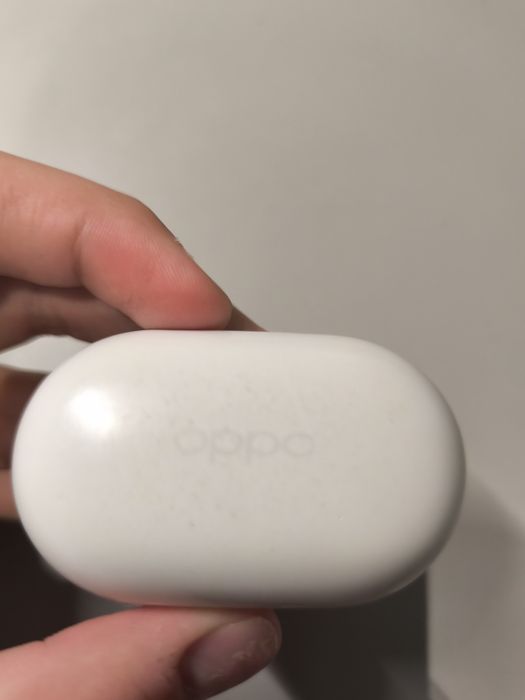 Навушники Oppo enco buds в хорошому стані