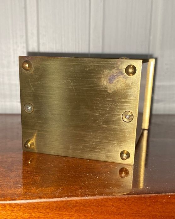 Relógio de mesa em latão francês