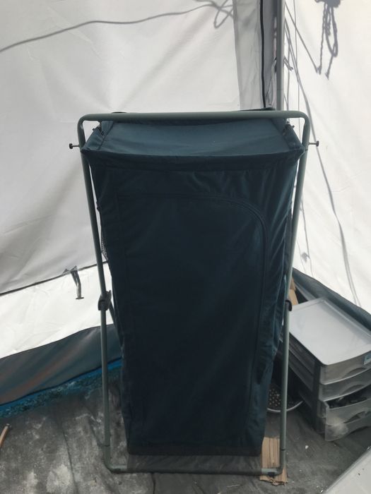 Armário de arrumação campismo