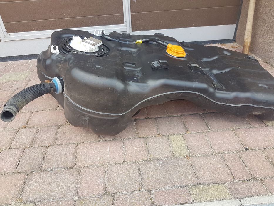 Kia Sorento 2016- 2.4 Америка Топливный бак + насос топливный