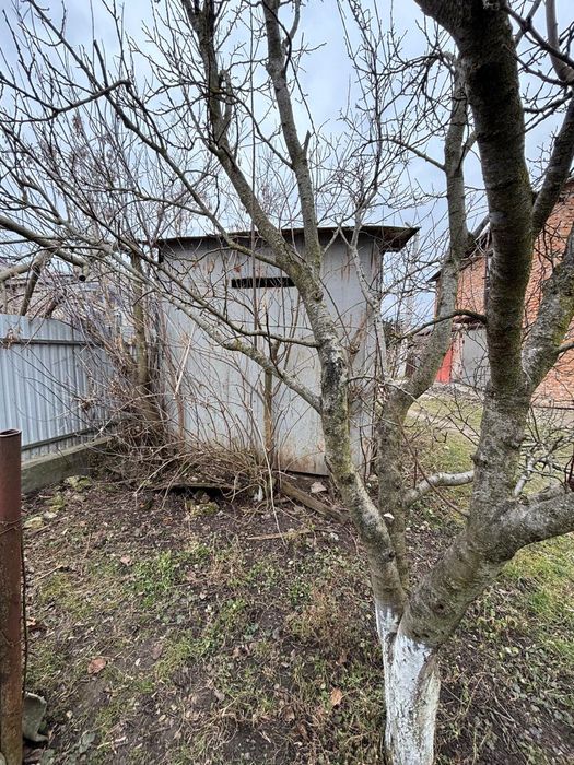 Продам гараж із землею в Гусятині