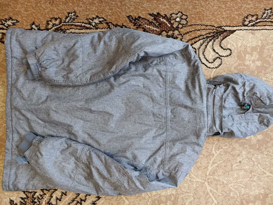 Куртка женская Mountain Warehouse