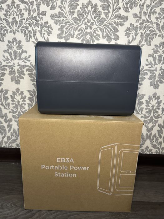 Зарядна станція Bluetti EB3A