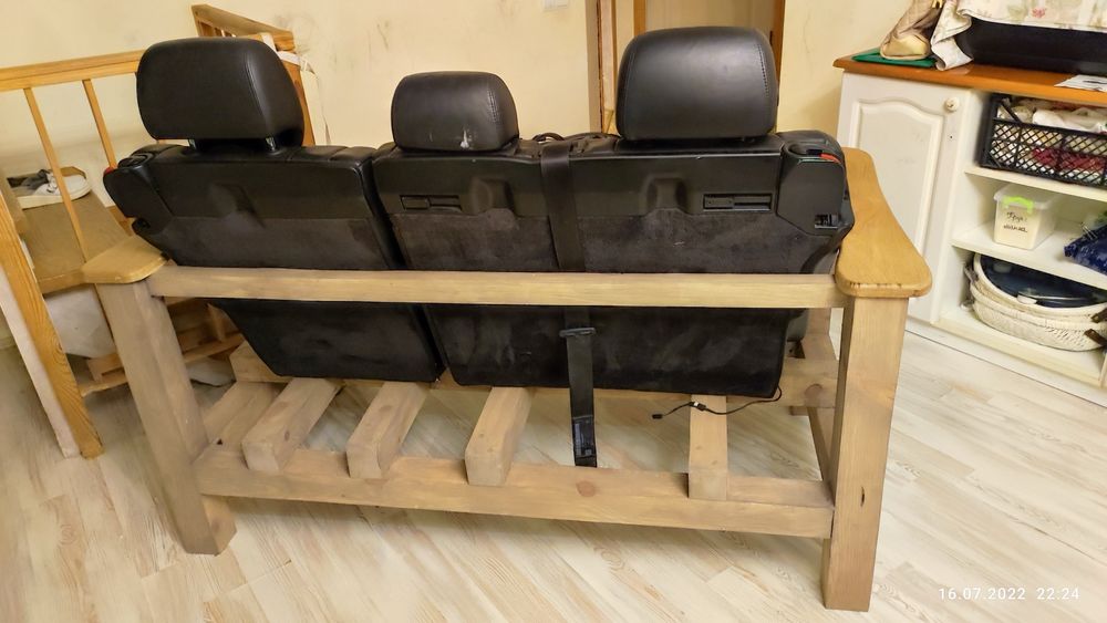 Диван шкіряний з підігрівом