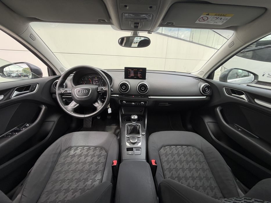 Audi A3 Limousine 2.0 TDI 150 cv Nacional