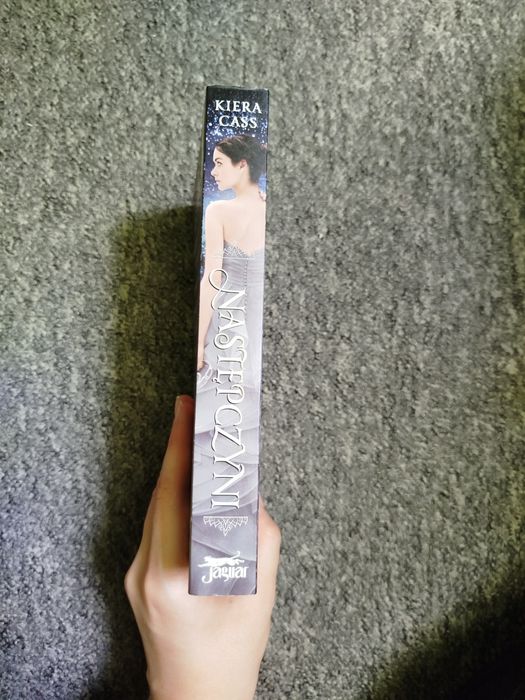Następczyni Kiera Cass