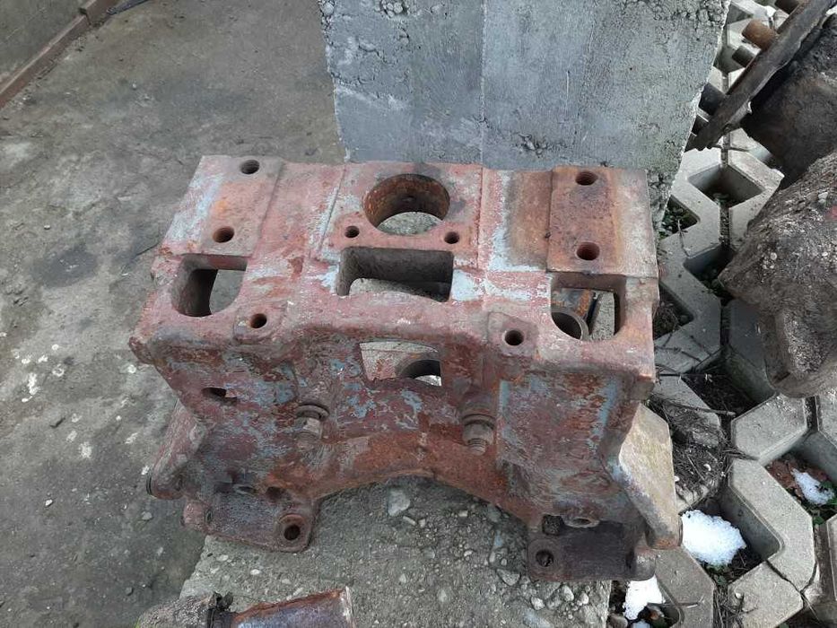 Wspornik Belki Przedniej, żeliwny, Ursus,c4011,c355,c360,3p,WYSYŁKA