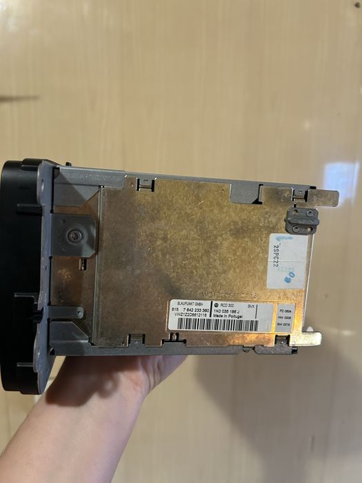 Магнитола от VW GOLF mk5