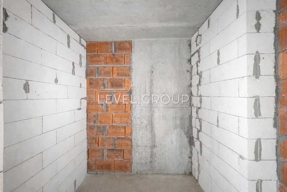 ЖК Причал поруч Грейт, Берег Дніпра