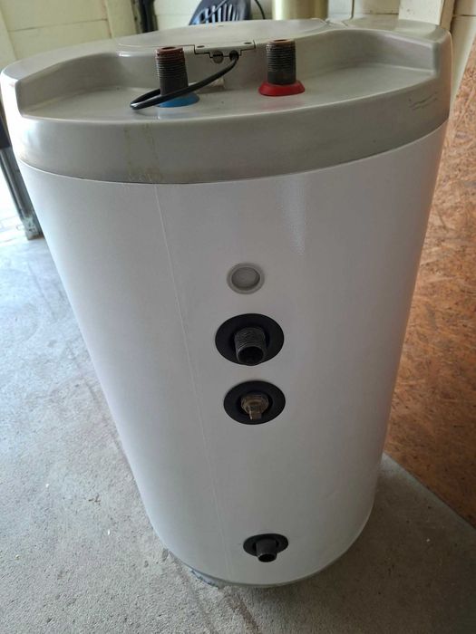 Piec gazowy IMMERGAS VITRIX X 24 2 l plus 100 litrowy zasobnik wody