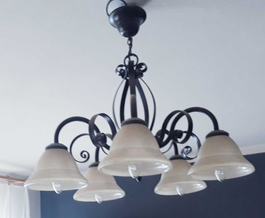 Żyrandol + kinkiet i lampka