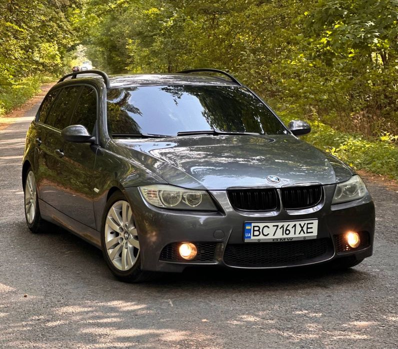 BMW 3 e91.