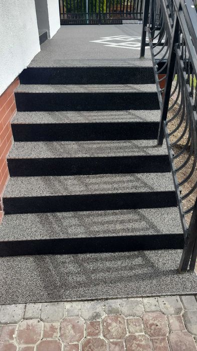 Kamienny dywan, izolacje tarasów, remont schodów