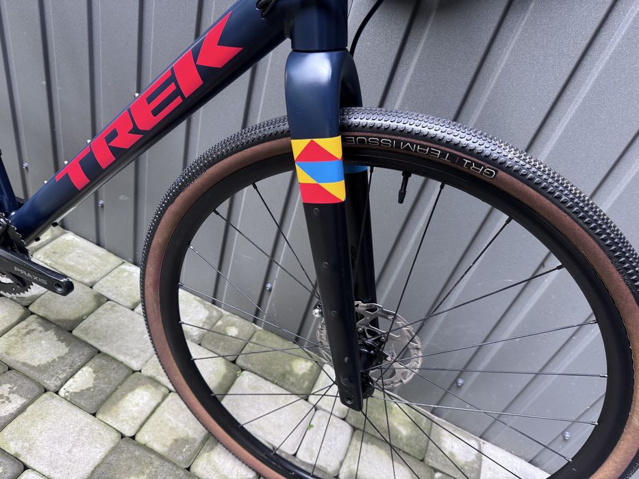 Trek Checkpoint ALR 5. Shimano GRX 810, Praxis Alba GR, Bontrager Comp