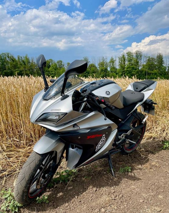 Продаються два апарата Yamaha yzf r125 і Aprilia Leonardo 150