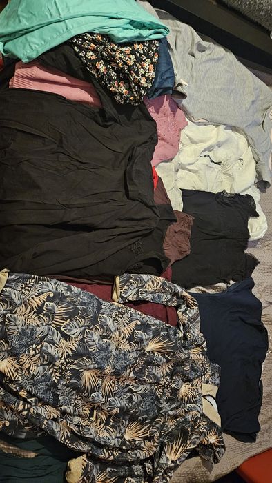 Duża paka ubrań damskich 42-xl