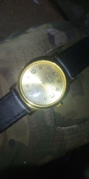 Продам часи CASID QUARTZ