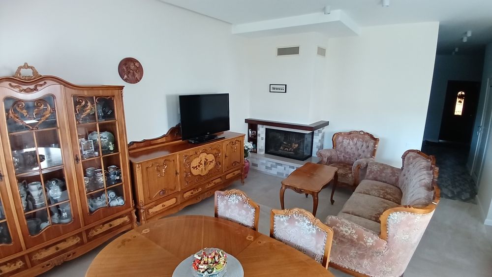 Великий Дуплекс в Бучі з каміном, барбекю ,генератором“під ключ”