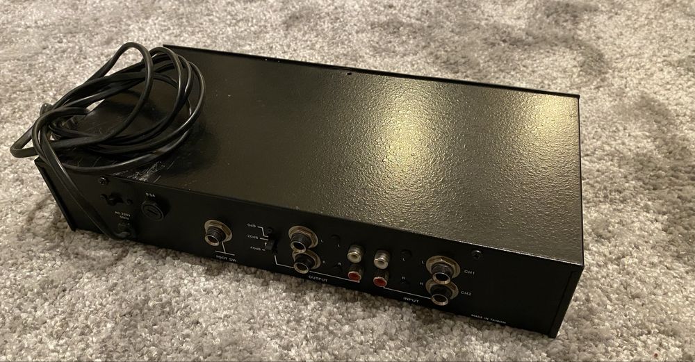 Monacor EEM 2000 ST - BBD MN 3005 -  Stereo Analog Delay / Echo
