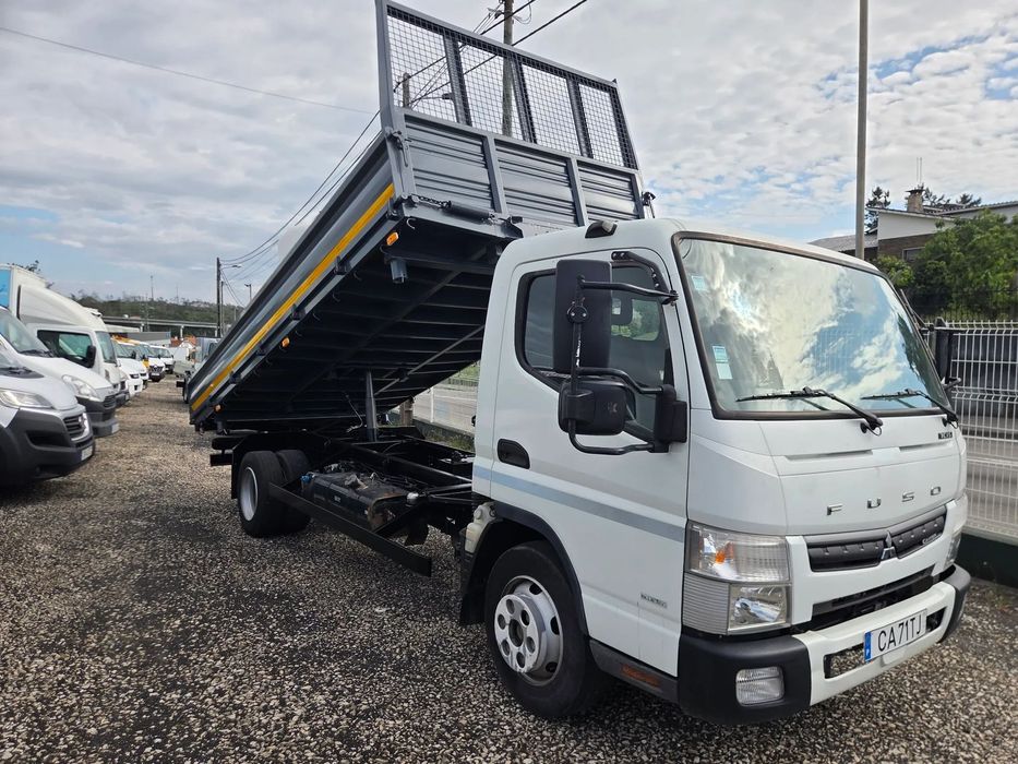 Mitsubishi Canter Fuso 7C15