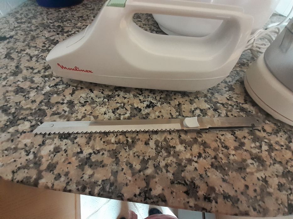 Faca elétrica moulinex
