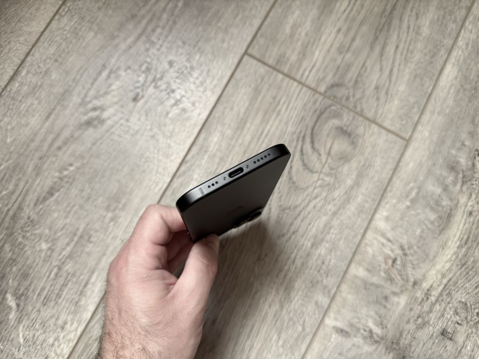 iPhone 15 128gb Black
