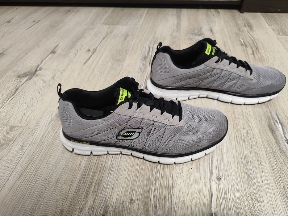 кросівки Skechers Skech-Knit р-45