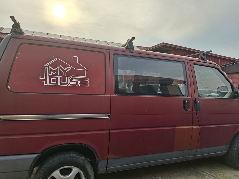 Sprzedam Volkswagen transporter 2,4D