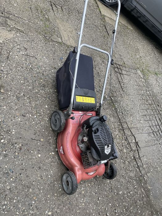 Sprzedam kosiarkę spalinową