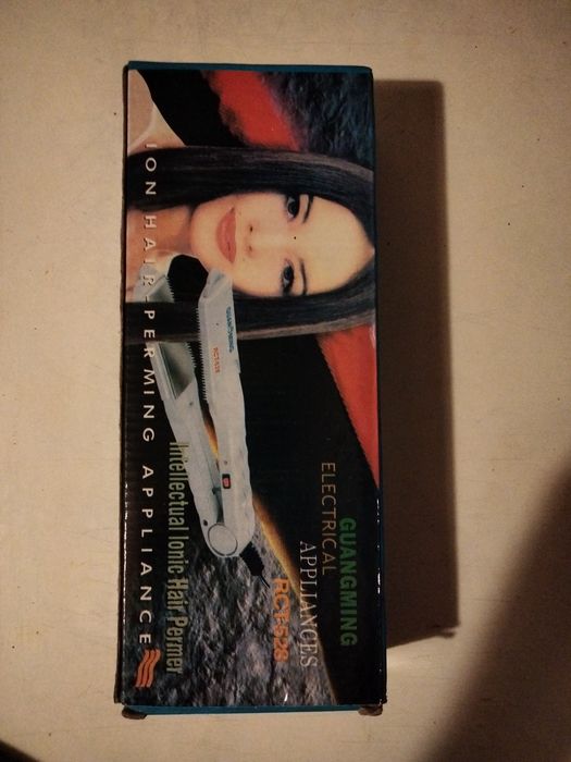 Стайлер две штуки новые