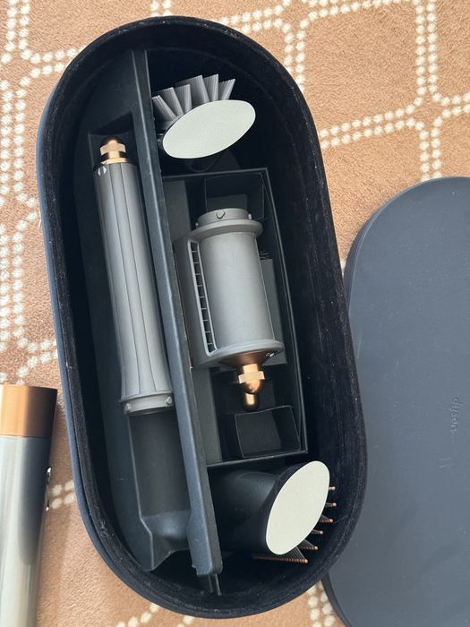 Dyson фен Стайлар Дайсон