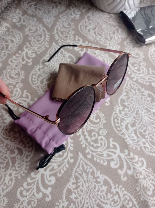 Окуляри сонцезахисні