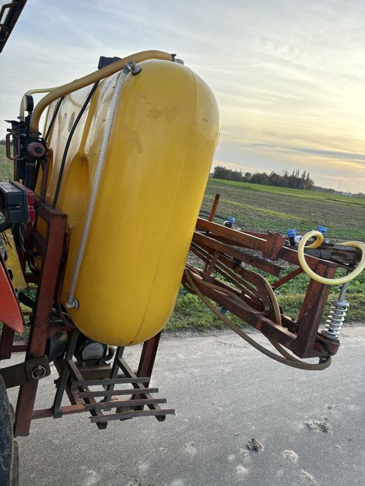 Opryskiwiacz 400 l 12 m