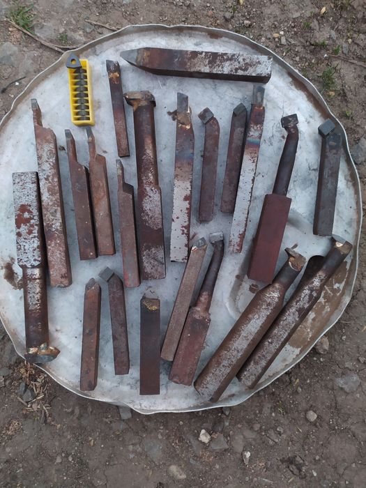 Продам запчастини до трактора Т40