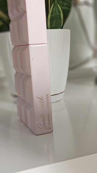 Perfumy Sabrina Carpenter Sweet Tooth