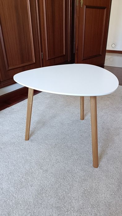 Mesa de centro ou apoio