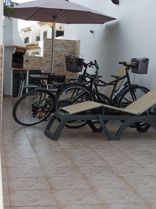 Férias, Manta Rota.