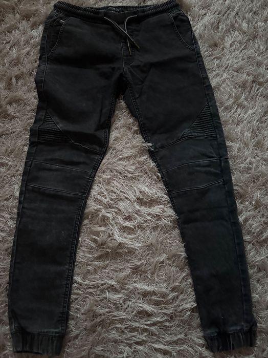 Spodnie jeansy chłopięce