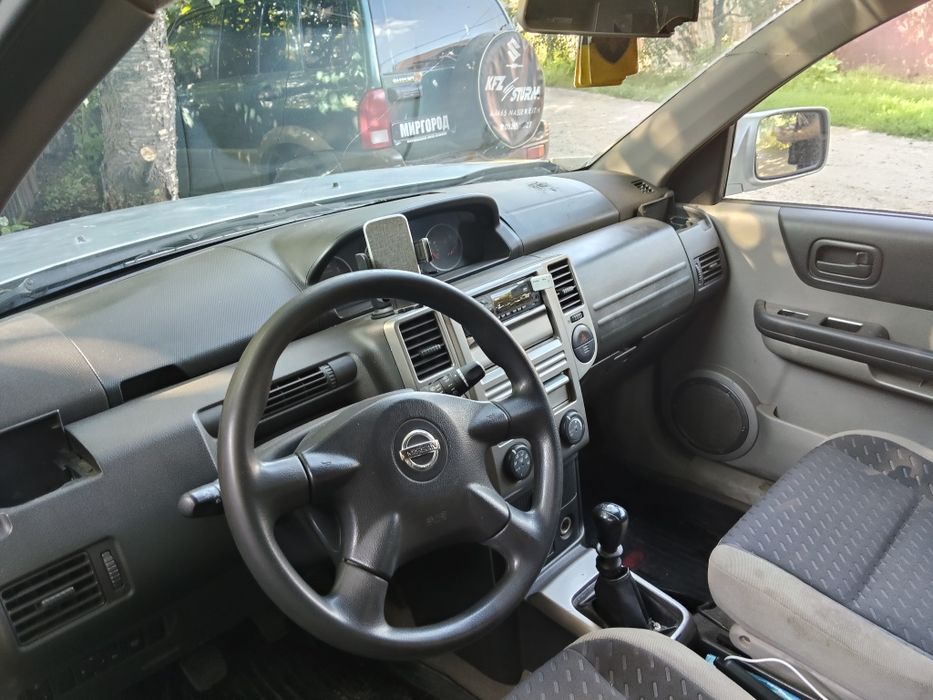 Nissan X-Trail T30